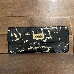 Tory Burch Cynthia clutch